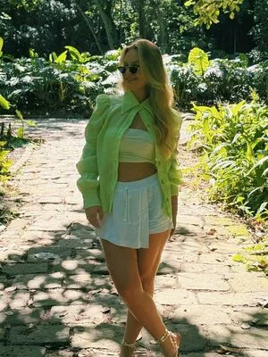 Emilly Schellmann OnlyFans Leaked Free Thumbnail Picture - #A8OMa2b31v