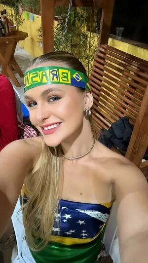 Emilly Schellmann OnlyFans Leaked Free Thumbnail Picture - #IXUsCpTI5m