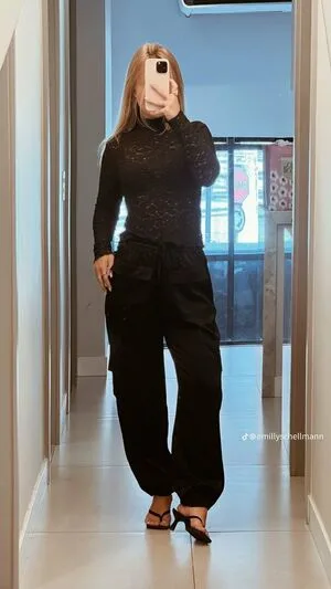 Emilly Schellmann OnlyFans Leaked Free Thumbnail Picture - #N89cv86A1B