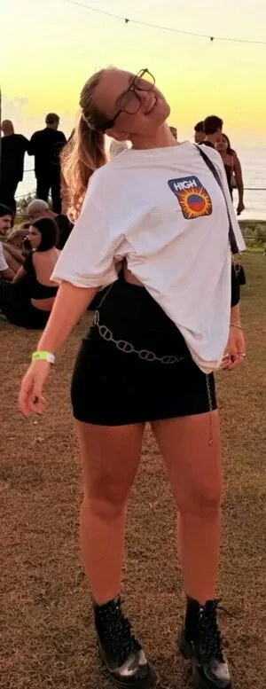Emilly Schellmann OnlyFans Leaked Free Thumbnail Picture - #eisH7mOoKN