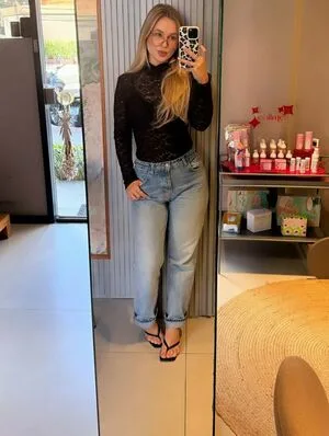 Emilly Schellmann OnlyFans Leaked Free Thumbnail Picture - #txAgrZu4TI