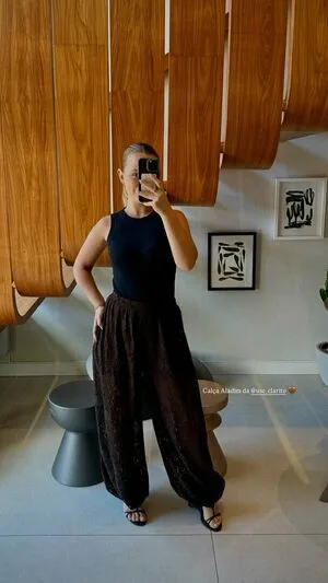 Emilly Schellmann OnlyFans Leaked Free Thumbnail Picture - #ylsMsazVhd