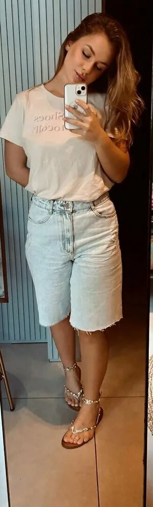 Emilly Schellmann OnlyFans Leaked Free Thumbnail Picture - #ynZc8liufT