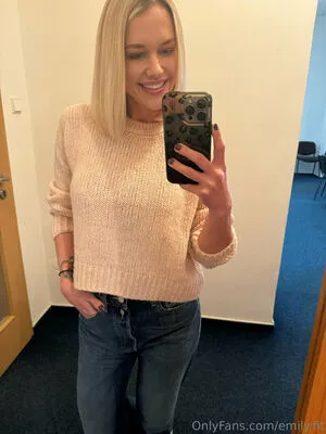 Emily Andersen OnlyFans Leaked Free Thumbnail Picture - #91AcEuvocs