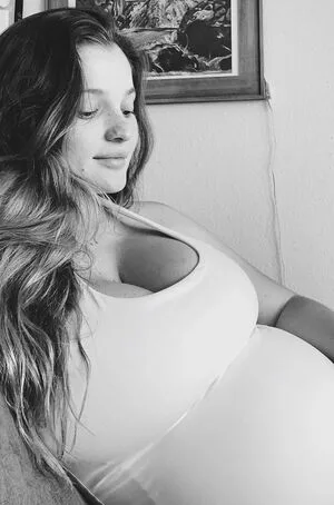 Emily Egan OnlyFans Leaked Free Thumbnail Picture - #egKpOR9iF0