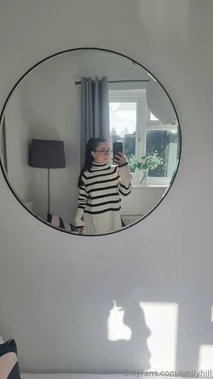 Emily Hill OnlyFans Leaked Free Thumbnail Picture - #AwimfghCaq