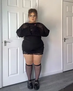 Emily Louise Swain Thumbnail Picture