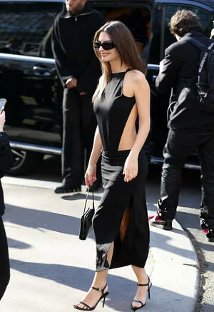 Emily Ratajkowski OnlyFans Leaked Free Thumbnail Picture - #Rh5Bi21DIR