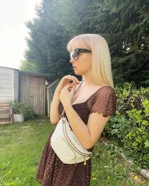 Emily Rose Perrin Thumbnail Picture