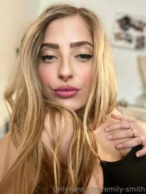 Emily Smith OnlyFans Leaked Free Thumbnail Picture - #3Jq0Tyf3kr