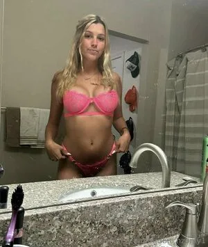 Emily Trapp OnlyFans Leaked Free Thumbnail Picture - #4cDTlBLdLS