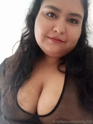 Emily726 Thumbnail Picture