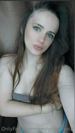 Emilycherryvip Thumbnail Picture