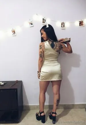 Emilydulce Thumbnail Picture
