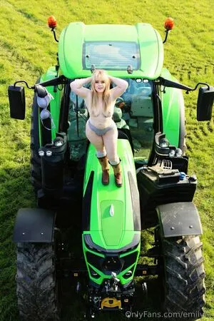 Emilyfa OnlyFans Leaked Free Thumbnail Picture - #462nA234eb