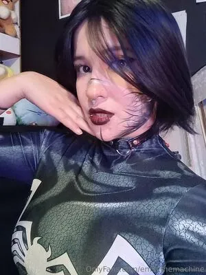 Emilythemachine OnlyFans Leaked Free Thumbnail Picture - #2AROy3wKry