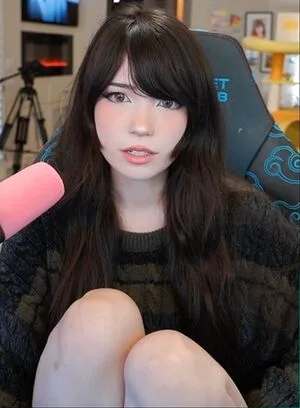 Emiru Thumbnail Picture