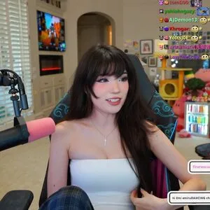 Emiru OnlyFans Leaked Free Thumbnail Picture - #415C2IDc08