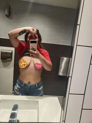 Emm Loomis OnlyFans Leaked Free Thumbnail Picture - #tryLxGLC6q