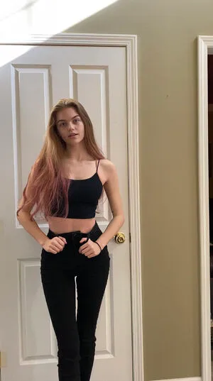 Emma Beardsley OnlyFans Leaked Free Thumbnail Picture - #49IE5PdWsT