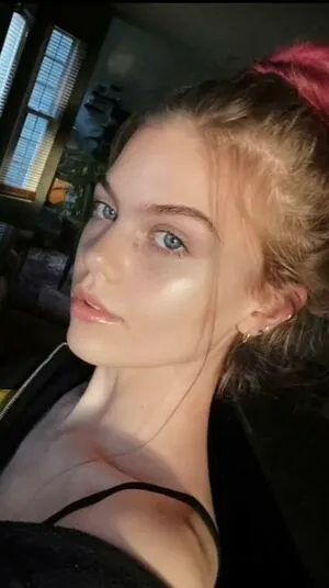 Emma Beardsley OnlyFans Leaked Free Thumbnail Picture - #DOaDJf1WeZ