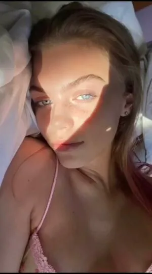 Emma Beardsley OnlyFans Leaked Free Thumbnail Picture - #FGSnIH5Fvq
