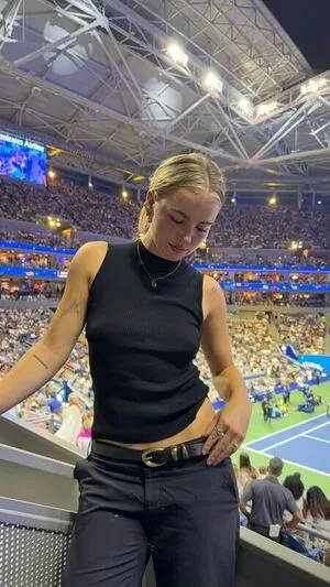 Emma Brooks OnlyFans Leaked Free Thumbnail Picture - #EJ2Slr5mL6