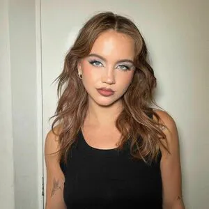 Emma Brooks OnlyFans Leaked Free Thumbnail Picture - #peoIOX0F3K