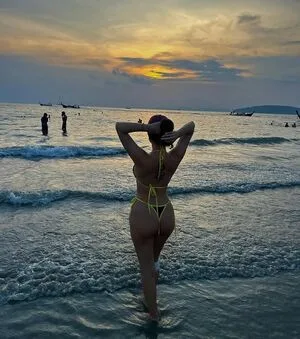 Emma Collins OnlyFans Leaked Free Thumbnail Picture - #OAJyESTktf