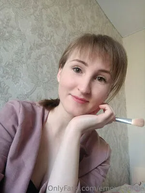 Emma Goldie Thumbnail Picture