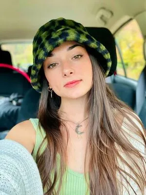 Emma Lilly OnlyFans Leaked Free Thumbnail Picture - #kCOt4WNkPy