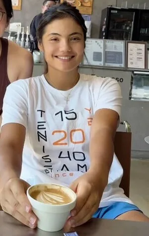 Emma Raducanu OnlyFans Leaked Free Thumbnail Picture - #e2a2dsBY9L