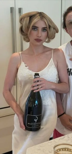 Emma Roberts OnlyFans Leaked Free Thumbnail Picture - #4RKu3HDddb