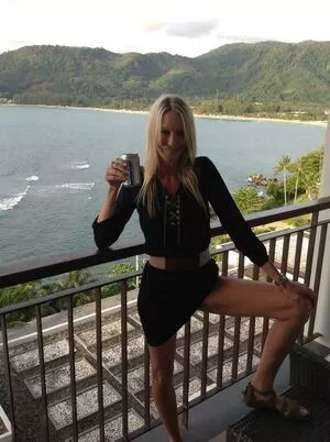 Emma Starr OnlyFans Leaked Free Thumbnail Picture - #8TvUPilaHf