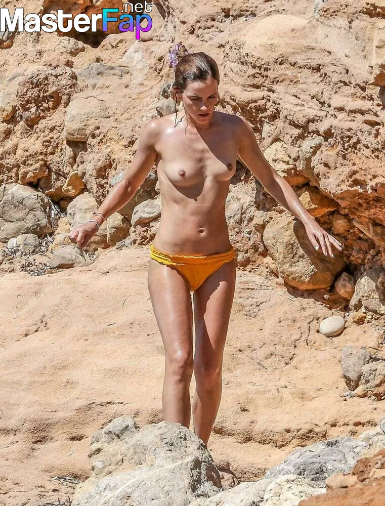 Emma Watson nude  