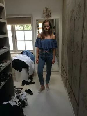 Emma Watson OnlyFans Leaked Free Thumbnail Picture - #AO8Q68cLL9