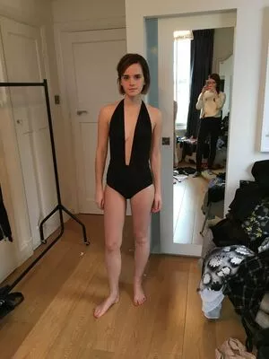 Emma Watson OnlyFans Leaked Free Thumbnail Picture - #LRyDw3Cpag