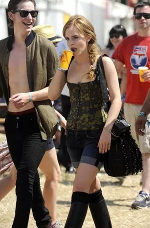 Emma Watson OnlyFans Leaked Free Thumbnail Picture - #PPoymDNWDa