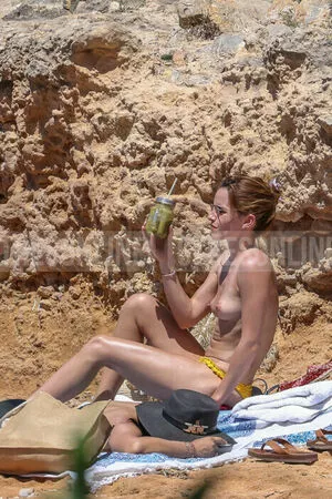 Emma Watson OnlyFans Leaked Free Thumbnail Picture - #QuDXUZauxu