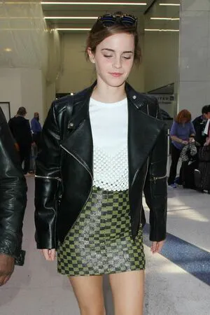 Emma Watson OnlyFans Leaked Free Thumbnail Picture - #z6xeezaoCG