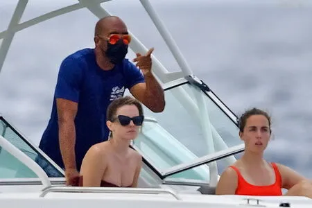 Emma Watson OnlyFans Leaked Free Thumbnail Picture - #zmOLLYnCeU