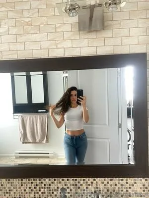 Emmaagassi OnlyFans Leaked Free Thumbnail Picture - #tT2Wj8AdHi