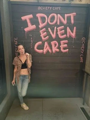 Emmacantquit Thumbnail Picture