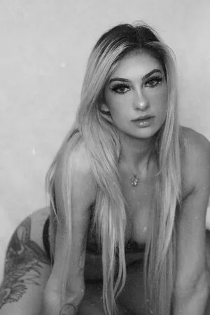 Emmalynn Minassian OnlyFans Leaked Free Thumbnail Picture - #8b8LtebBYp