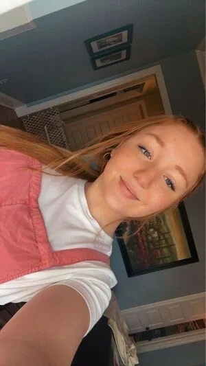 Emmamaeeee OnlyFans Leaked Free Thumbnail Picture - #tib8Tb1niC