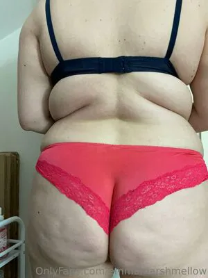 Emmamarshmellow Thumbnail Picture