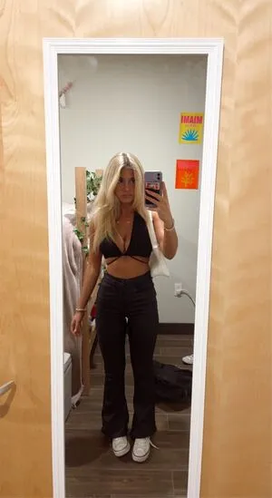 Emmanylese OnlyFans Leaked Free Thumbnail Picture - #T7FuixHNq2