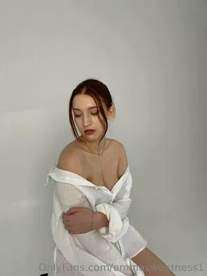 Emmasweetness1 Thumbnail Picture