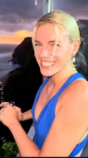Emmi Schmidt OnlyFans Leaked Free Thumbnail Picture - #T5XdsX905J
