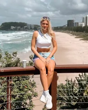 Emmi Schmidt OnlyFans Leaked Free Thumbnail Picture - #gki1OLJlDN
